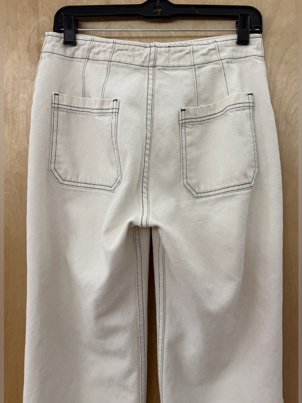 Reformation Eloise High Rise Wide Leg Jeans in Ivory - Size 28 - Picture 12 of 17